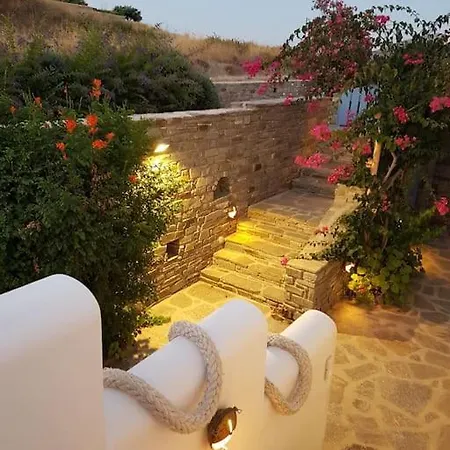 Evilou's House Guest house