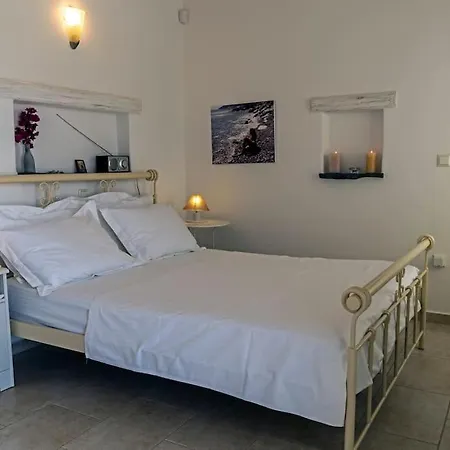 Evilou's House Guest house *