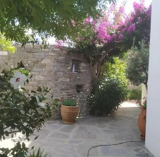 Guest house Evilou's House