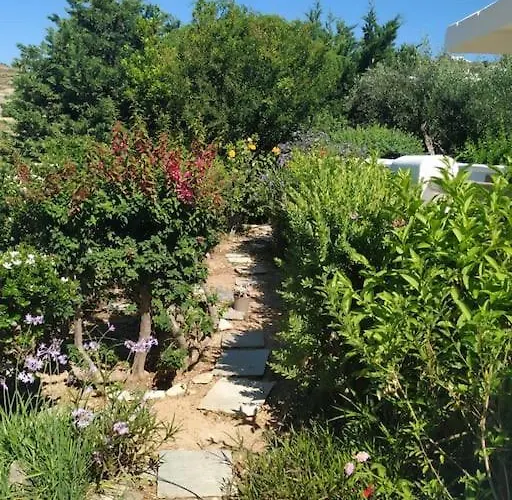 Guest house Evilou's House 3*