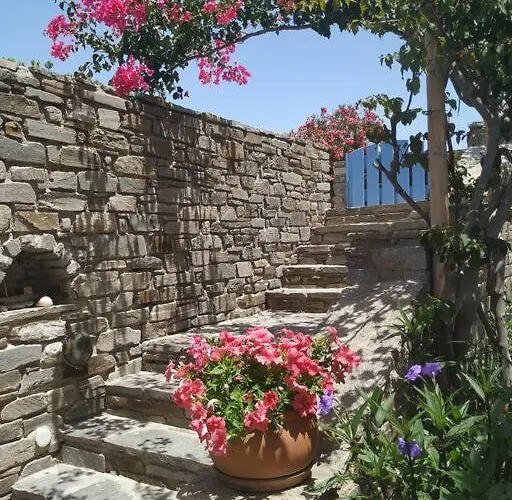 Guest house Evilou's House